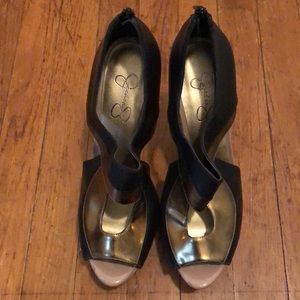 Jessica Simpson Evannan peep toe heels